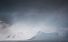 Gezondheidspublicist Tijn Elferink onderzoekt manieren om gezonder te leven en te werken. Dit keer: cryotherapie.