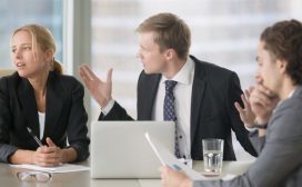 Ruzie maken, we ontkomen er niet aan. Maar hoe doe je dat zo constructief mogelijk? Conflictbemiddelaar Louise Dancet geeft tips. ‘Spreek je altijd uit, hoe moeilijk dat ook is.’