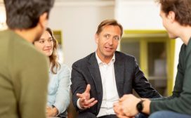 ORMIT CEO Thomas De Wulf Philips Trainees 9