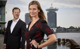 Managementauteur Ben Tiggelaar ondervraagt voor MT jonge leiders die hem inspireren. Deze keer spreekt hij Céline Bent, Head of Innovation bij bouwgigant Koninklijke BAM Groep. Over - vooral mannelijke - collega's meekrijgen in vernieuwing. En over de juiste keuzes maken.